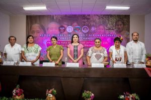 𝐑𝐄𝐃 𝐏𝐄𝐍𝐈𝐍𝐒𝐔𝐋𝐀𝐑 𝐃𝐄 𝐌𝐔𝐉𝐄𝐑𝐄𝐒 𝐈𝐍𝐃Í𝐆𝐄𝐍𝐀𝐒 𝐘 𝐀𝐅𝐑𝐎𝐌𝐄𝐗𝐈𝐂𝐀𝐍𝐀𝐒 𝐒𝐄 𝐑𝐄Ú𝐍𝐄 𝐄𝐍 𝐂𝐇𝐀𝐌𝐏𝐎𝐓Ó𝐍